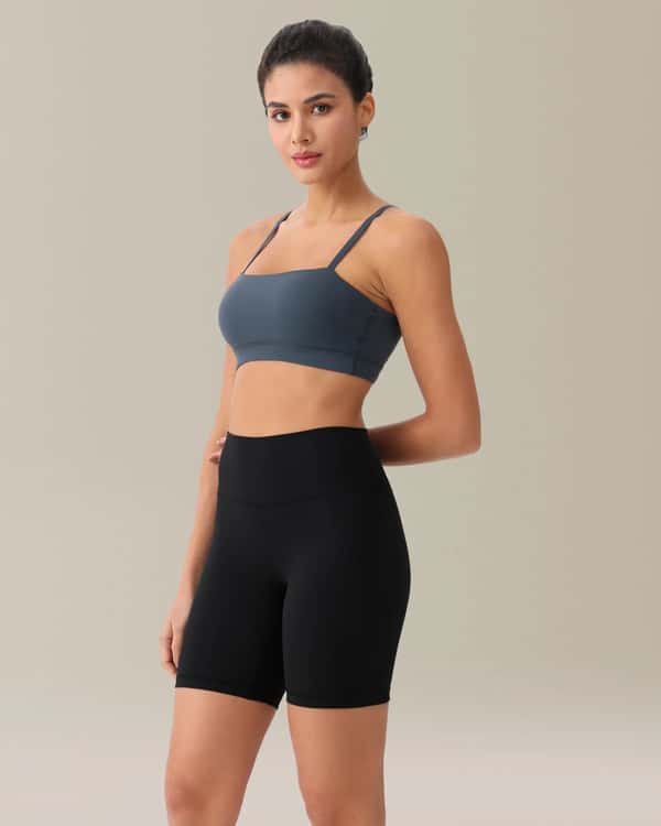 High-Waisted Biker Shorts - Black